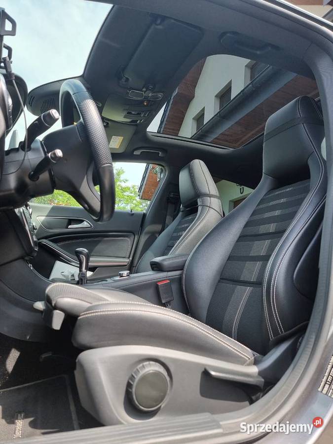 Cla 180 dach panoramiczny niski przebieg Zarejestrowany w Polsce Mercedes-Benz