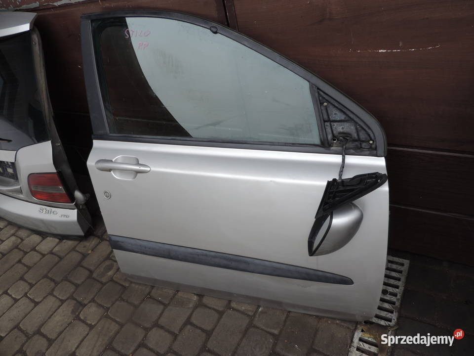 DRZWI PRAWY PRZÓD FIAT STILO 1 KOMBI KOLOR 647 osobowe sprzedam
