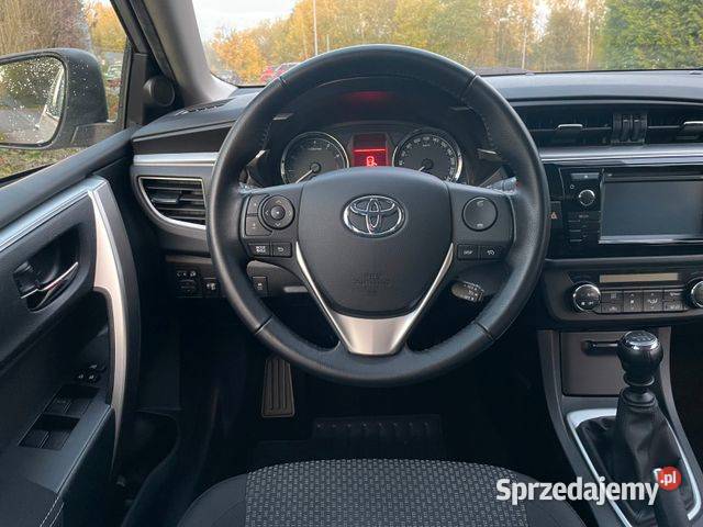 TOYOTA COROLLA 16 Benzyna 132 Rawicz