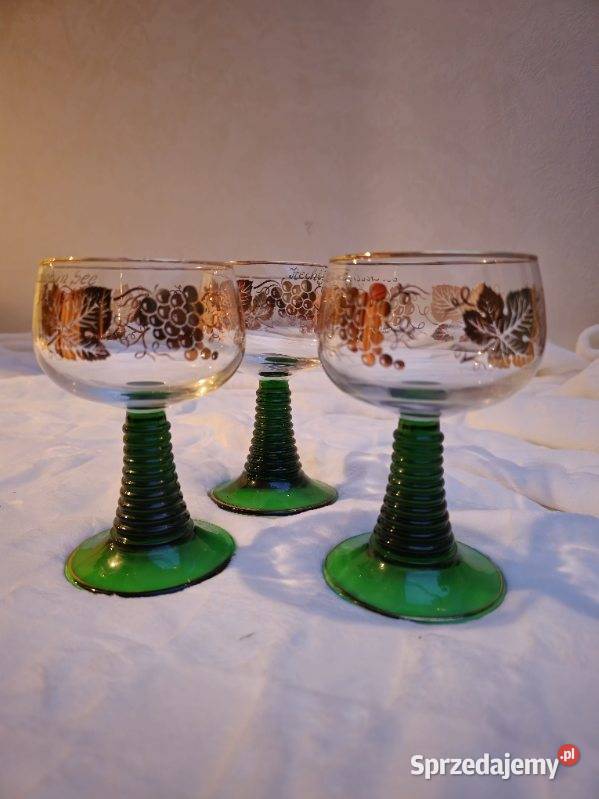 Komplet kieliszków 33 Rmer ręcznie zdobione