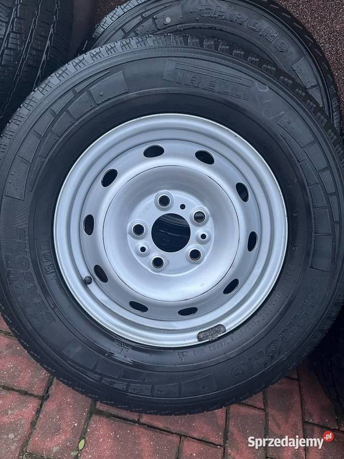 Opona PIRELLI CHRONO 22570R15C 21570R15C 70