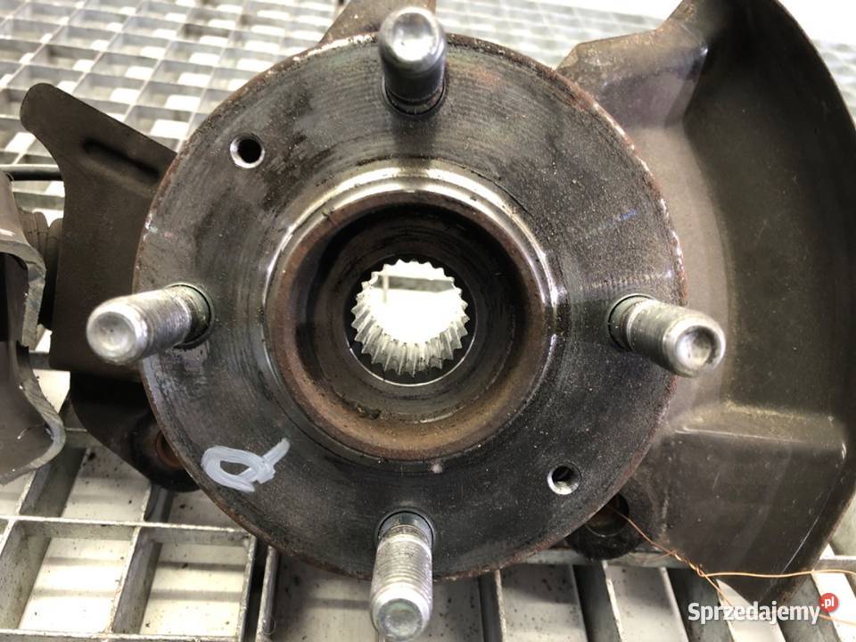 ZWROTNICA PRAWY PRZÓD HYUNDAI i20 II 12 84 sprzedam