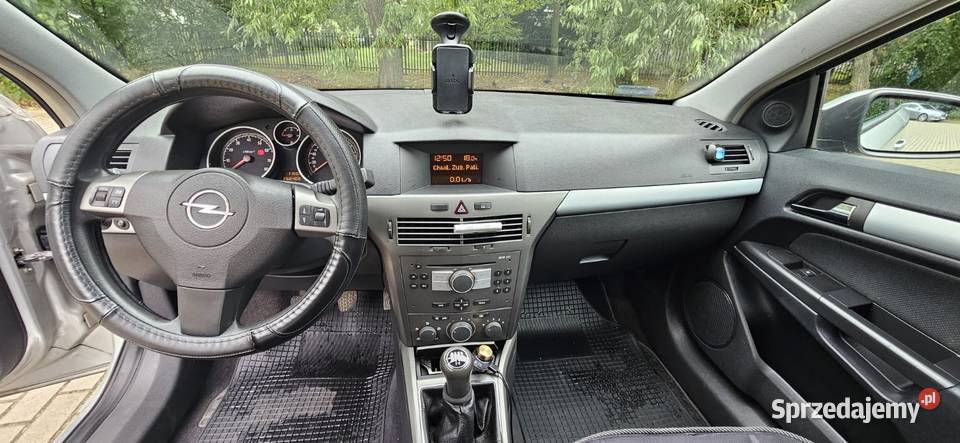 Opel Astra GTC