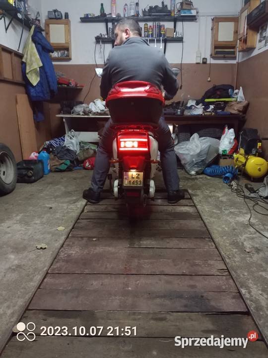 Skuter elektryczny 2019r nieuszkodzony