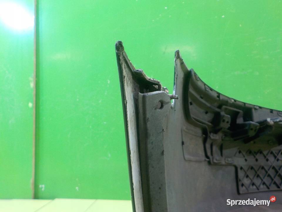 AUDI A3 8P II 18 TFSI 07r HB 5D zderzak przod Suków