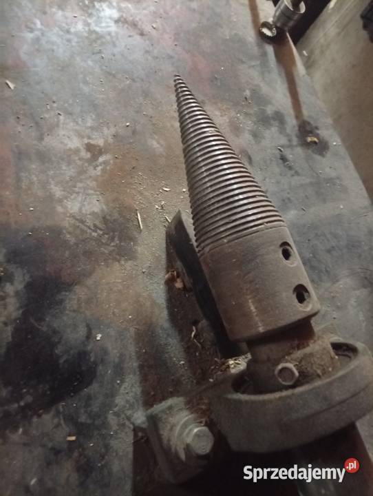 Łupiarka do drewna z świdrem