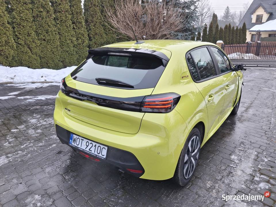 Peugeot 208 przebieg 800 Otwock