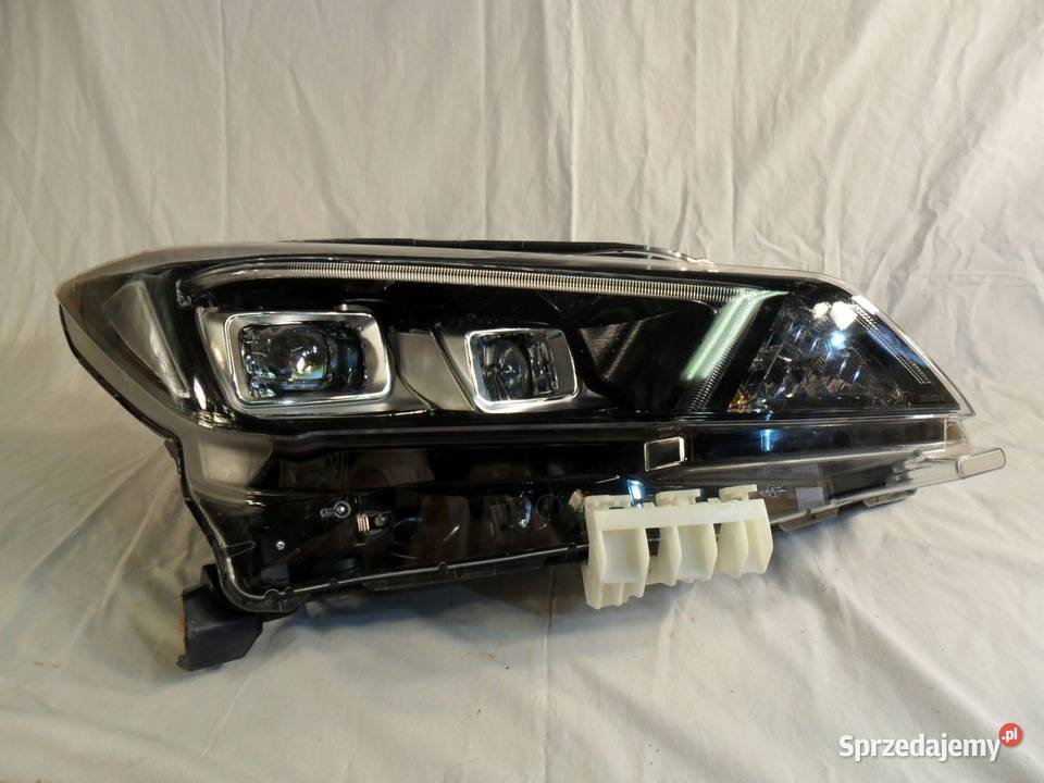 REFLEKTOR LAMPA PRAWA PRZÓD NOWA NISSAN LEAF