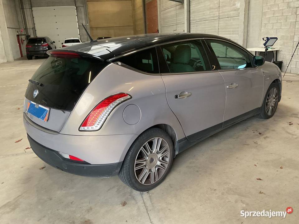 Lancia Delta 20 jtdm executive 165KM małopolskie Kraków