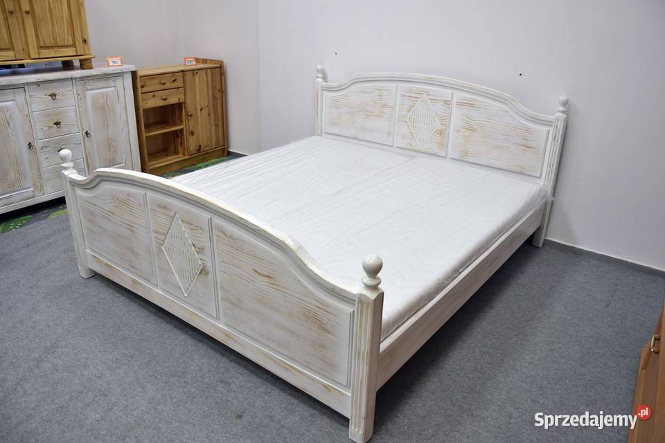 łóżko do sypialni z nowymi materacami Olsztyn