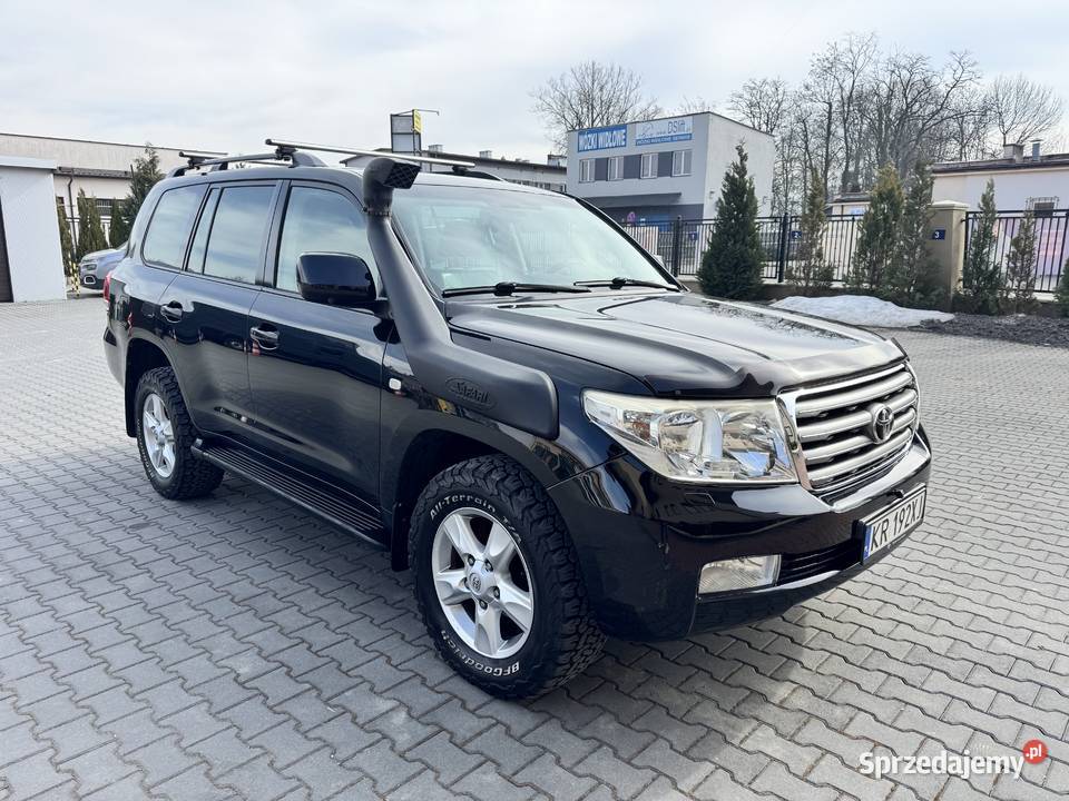 Toyota Land Cruiser V8 45d LC200 polski salon Rok produkcji 2007 Węgrzce