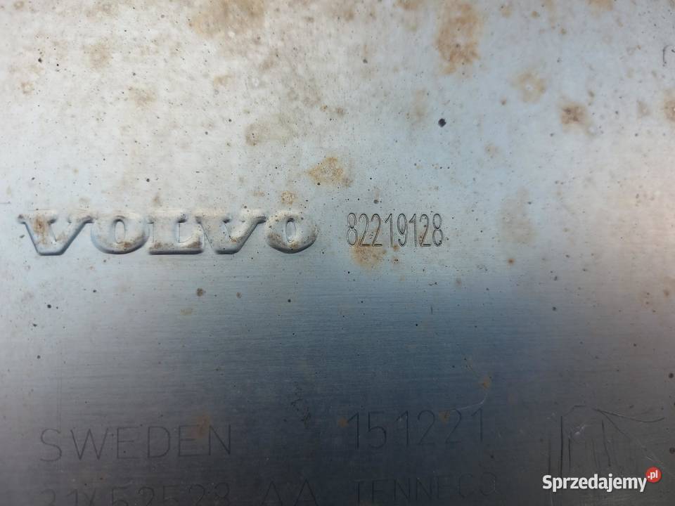 VOLVO XC90 II D5 Tłumik końcowy rura wydechowa osobowe