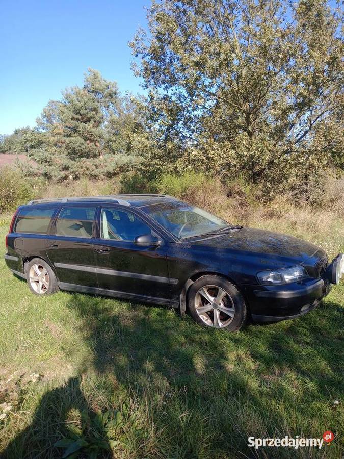 Volvo V70 23 T5 2000r łódzkie Dąbrówka sprzedam