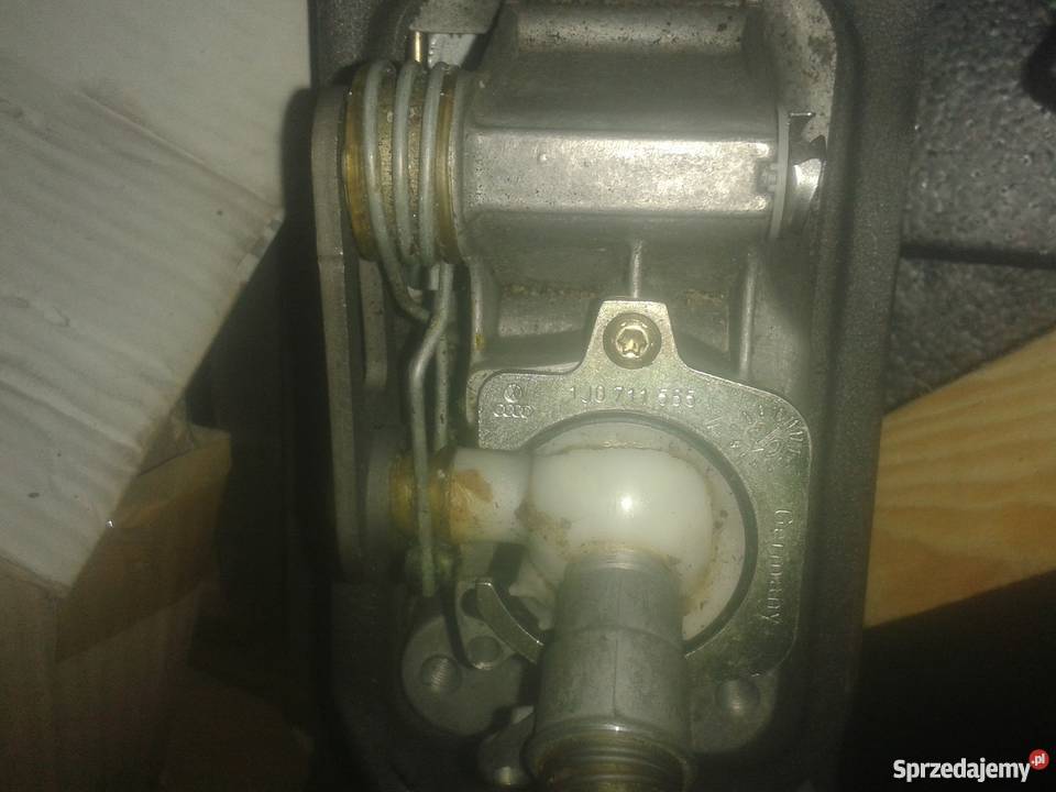 LEWAREK BIEGÓW WYBIERAK VW GOLF IV 4 19 TDI osobowe łódzkie Ozorków