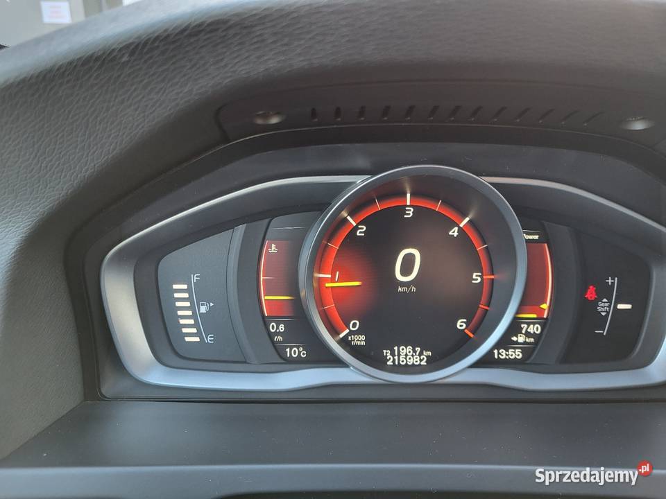 Volvo V60 D2 MOMENTUM ABS V60 Jędrzejów