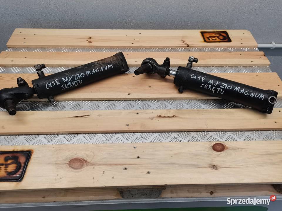 Case MX Magnum 2002r Cylinder hydrauliczny Wilkowo sprzedam