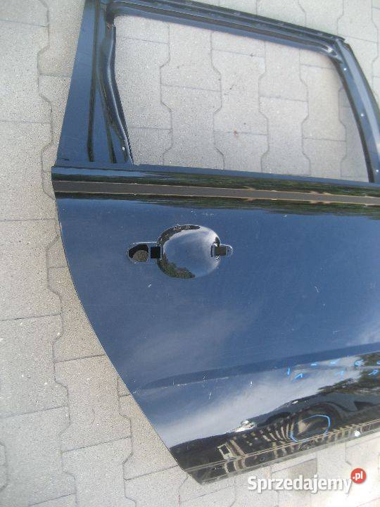 VOLVO V70 0711R DRZWI TYŁ PRAWE osobowe Rakoniewice