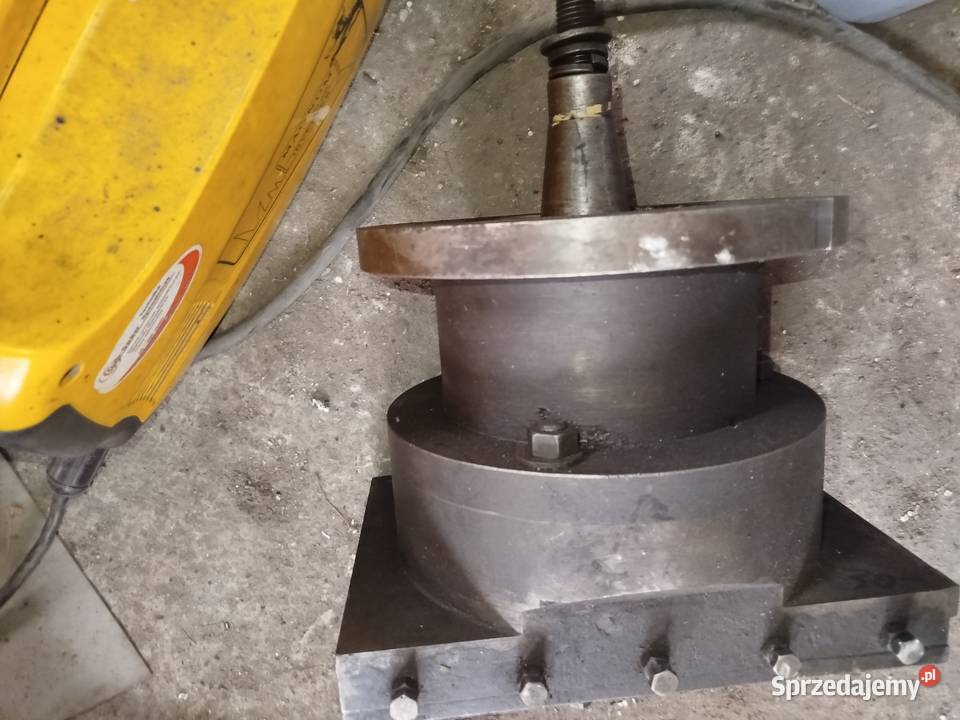 Frezarka uniwersalna Gorlice sprzedam