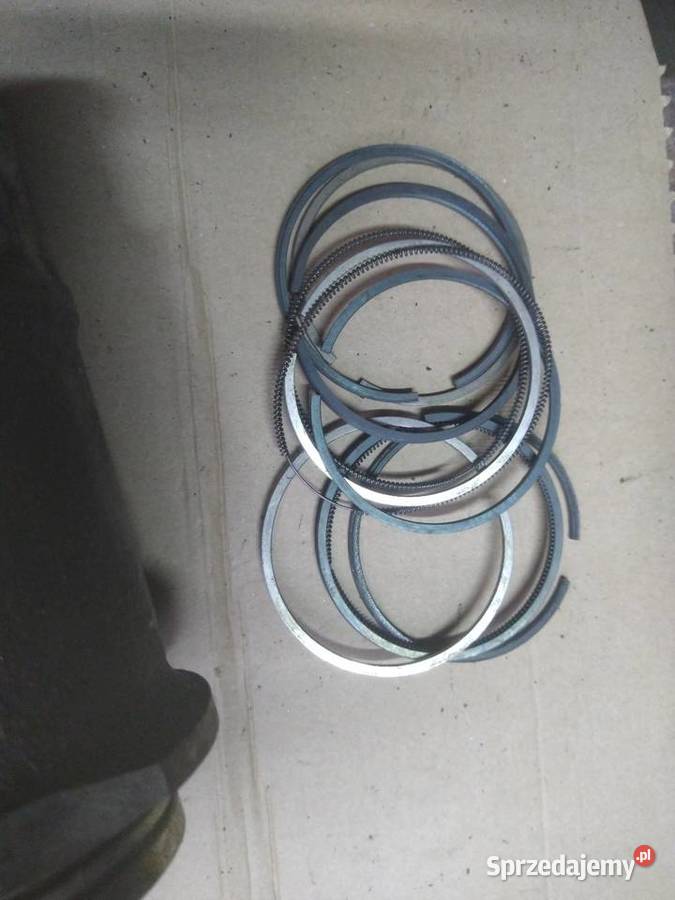 Skoda 100 105 zestaw naprawczy tłoki tuleje Ostrowiec Świętokrzyski