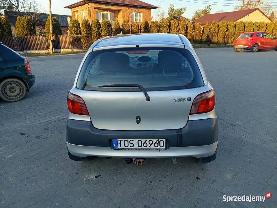 Toyota Yaris 10 benzyna wspomaganie kierowcy benzyna sprzedam