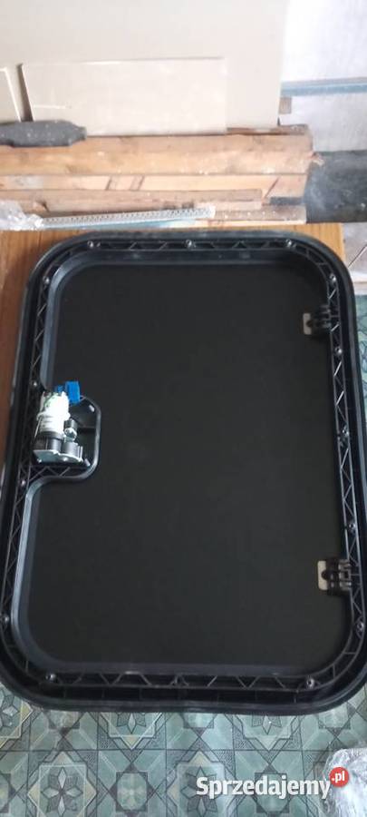 Szyberdach elektryczny do Mercedesa Actros MP4 Bojszowy Nowe