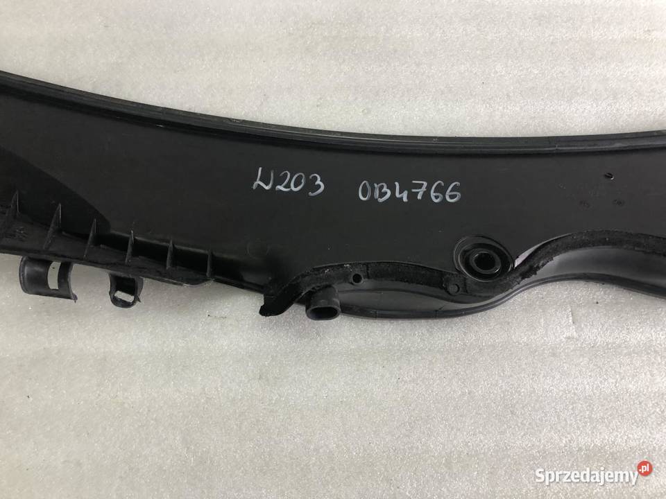 PODSZYBIE PLASTIKOWE 2038301713 MERCEDES W203 EU wielkopolskie