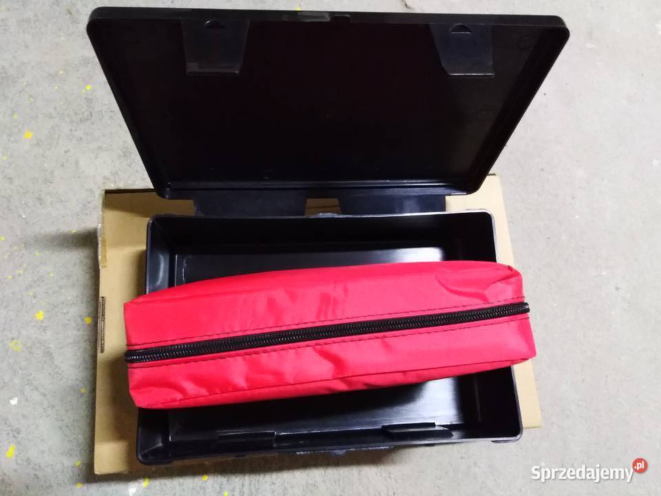 Apteczki samochodowe AudiVW mazowieckie Radom sprzedam