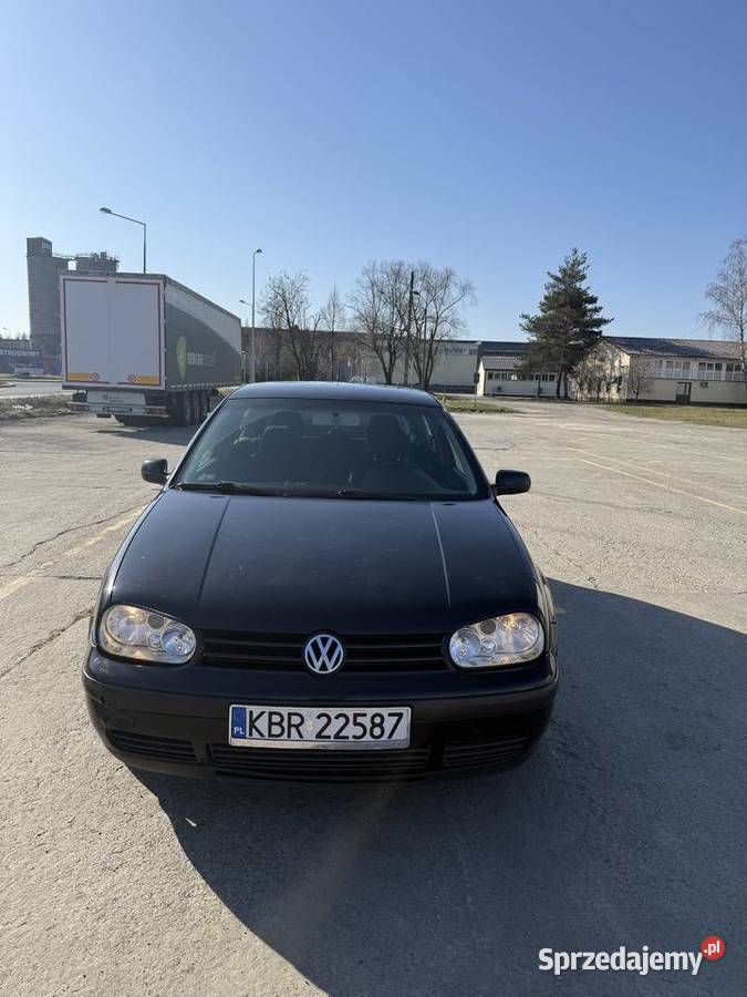 Golf 4 nieuszkodzony małopolskie Tarnów sprzedam