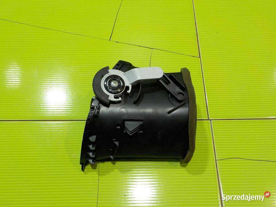 ACCORD VIII kratka nawiewu srodkowa prawa przod osobowe