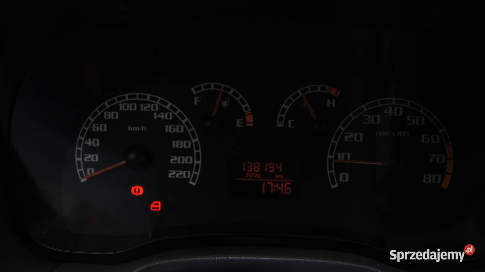 I WŁAŚCICIEL SALON POLSKA GARAŻOWANY 1400cm3 Warszawa