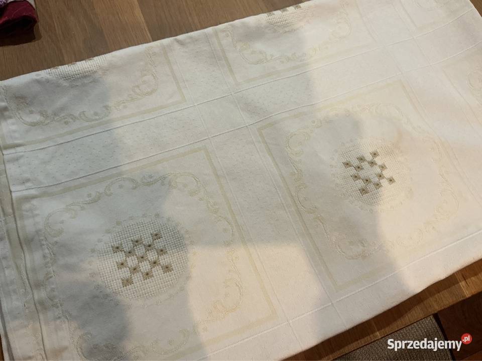 Obrus z Haftem lata 90 Nowa Sól