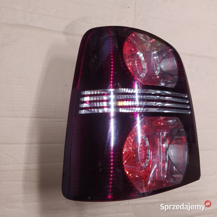 Lampa lewa tył VW Touran lift Lampy tylne mazowieckie Sokołów Podlaski