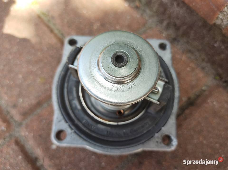 Termostat BMW E38 E39 M62B35 termostaty
