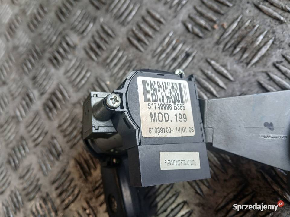 Stacyjka 2x Kluczyk Fiat Grande Punto III 12 B Radłów