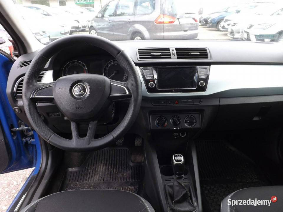 koda Fabia Skoda Fabia z gazem III 2014 światła do jazdy dziennej