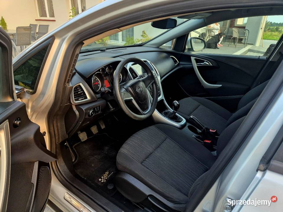 Opel Astra J 14 Turbo Benzyna Klima z Niemiec 168000km Brudzeń Duży