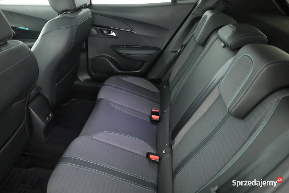Peugeot 2008 12 PureTech Piaseczno sprzedam