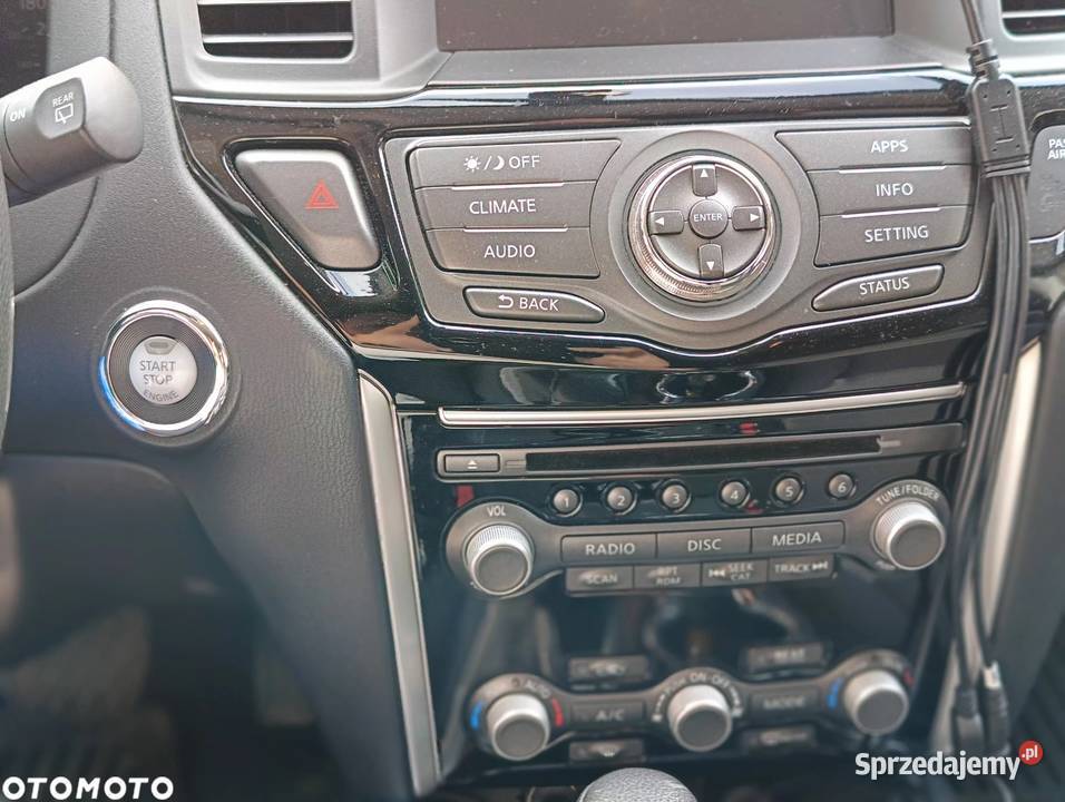 Nissan Pathfinder 7os 4x4 zamiana na mniejszy Juchnowiec Kościelny