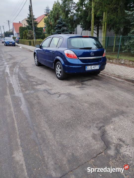 Opel Astra 2008 18 benzyna Mórkowo