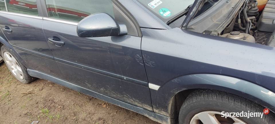 Vectra c kombi 2006r signum life kolor z 168 Rok produkcji 2006 Gniezno