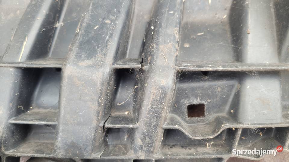 TOYOTA AURIS II OSŁONA PŁYTA POD ZDERZAK PRZÓD osobowe Ruda Śląska