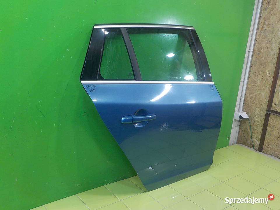 VOLVO V60 I LIFT RDESIGN 20 D 14r drzwi prawe osobowe mazowieckie