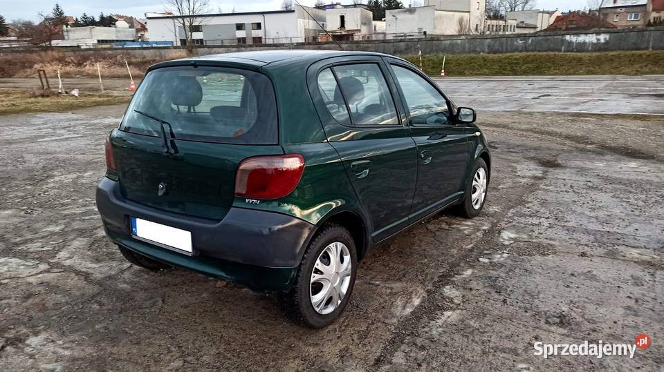 Toyota Yaris 10 5drzwi Wspomaganie 2001 nieuszkodzony Jasło sprzedam
