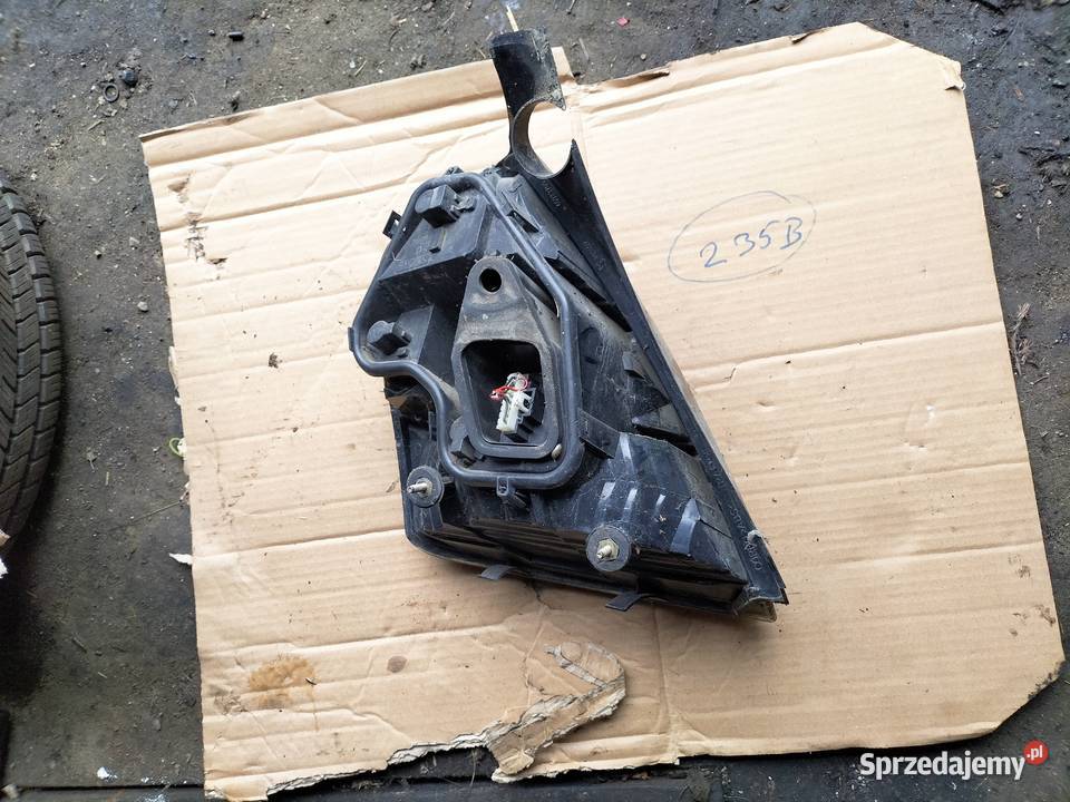 FIAT STILO LAMPA TYŁ TYLNA PRAWA WKŁAD LAMPY Kamień-Kolonia sprzedam