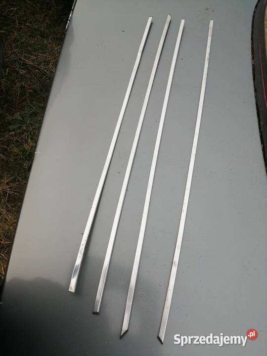 Ford taunus listwy na drzwi osobowe Rzeszów sprzedam