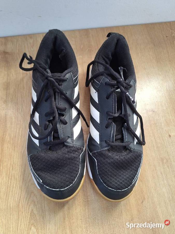 Buty halowe halówki Adidas 42 23 do piłki Sportowe Gdańsk sprzedam