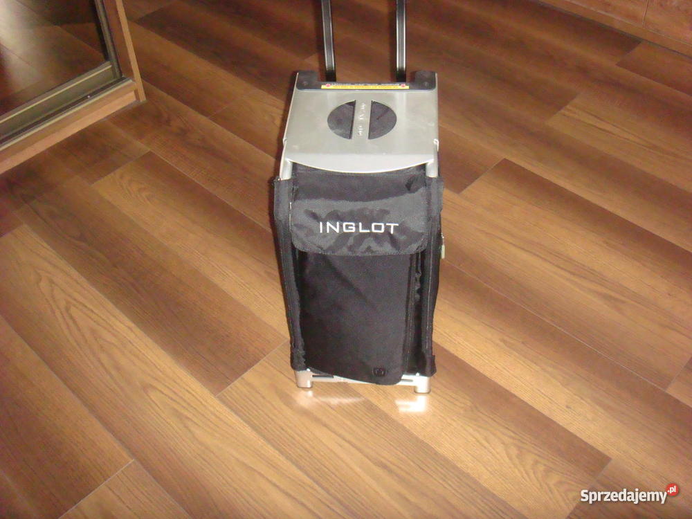 Kufer kosmetyczny na kółkach zuca Żyrardów