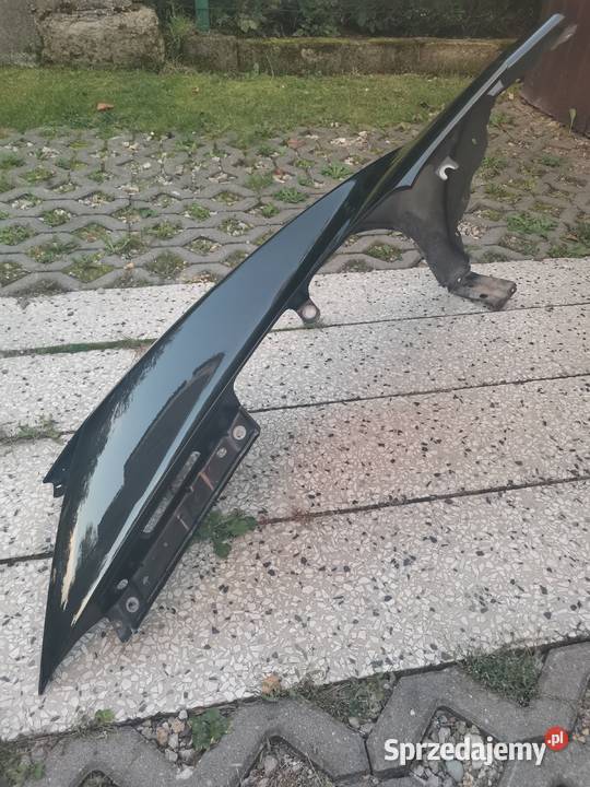 MAZDA CX7 2010r BŁOTNIK PRAWY PRZÓD Zator