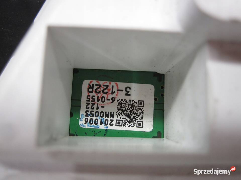 OUTLANDER LIFT II 11r licznik zegary 8100B623