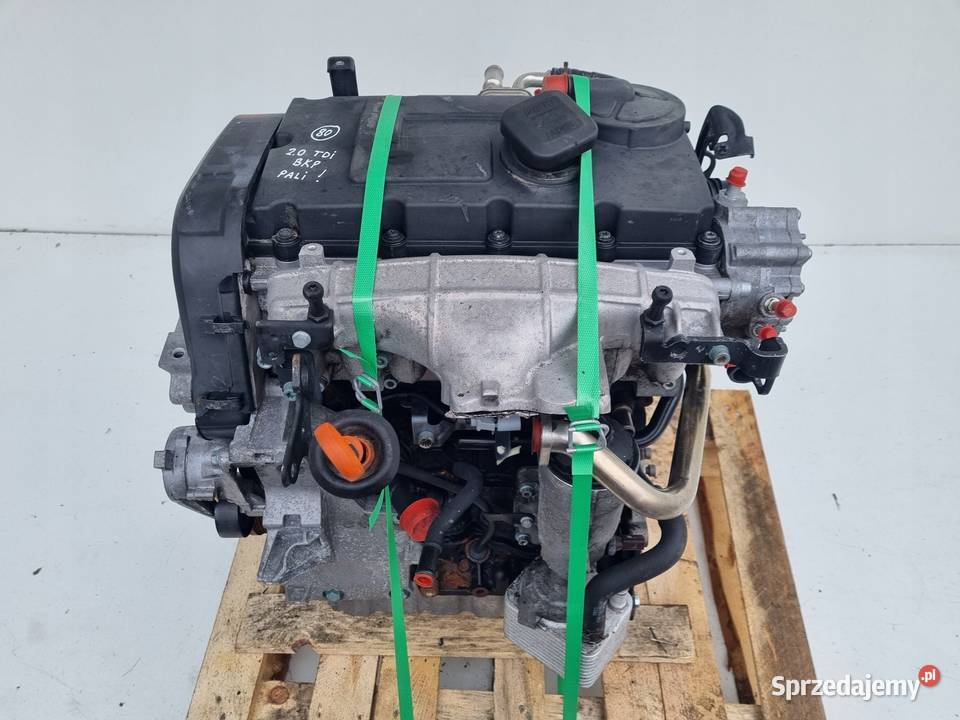 SILNIK KOMPLET VW Passat B6 20 TDI 140 ładnie Janów